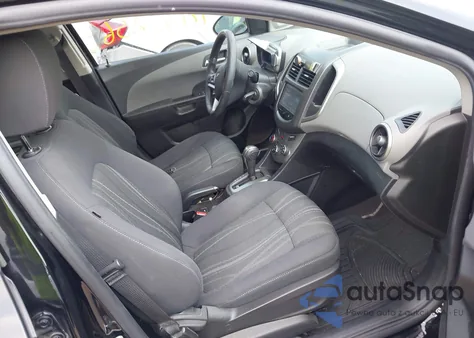 2016 Chevrolet Sonic Lt Auto из США, поврежденный, VIN 1G1JC5SH7G4104704